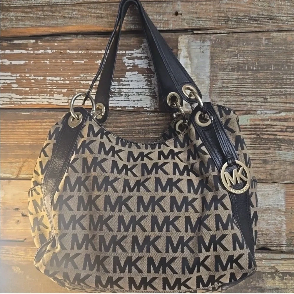 Large Michael Kors Black and Tan/Taupe Shoulder Bag